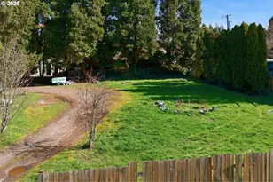 21260 SE Stark St, Gresham, OR 97030 - Photo 11