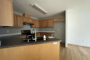 1006 NE Mariners Loop, Portland, OR 97211 - Photo 21