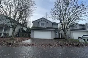 1006 NE Mariners Loop, Portland, OR 97211 - Photo 3