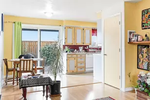 207 W D St, Springfield, OR 97477 - Photo 11