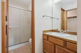 8717 SE Monterey Ave, Happy Valley, OR 97086 - Photo 9