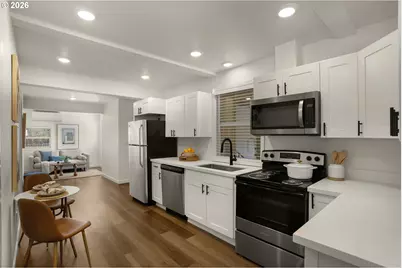 411 NE 92nd Ave, Portland, OR 97220 - Photo 13