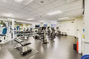 1132 SW 19th Ave, Portland, OR 97205 - Photo 41