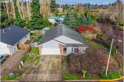 2367 Dorsey Dr, Hubbard, OR 97032 - Photo 3