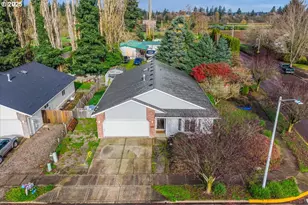 2367 Dorsey Dr, Hubbard, OR 97032 - Photo 3