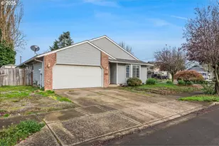 2367 Dorsey Dr, Hubbard, OR 97032 - Photo 5