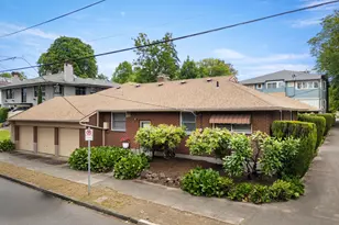 1511 NE Hancock St, Portland, OR 97212 - Photo 3