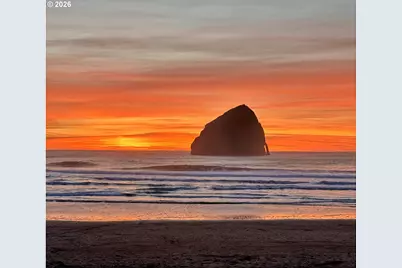 9500 Dory Pointe Loop #9500, Pacific City, OR 97135 - Photo 3