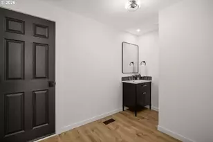 17950 NW Avalon Dr, Portland, OR 97229 - Photo 19