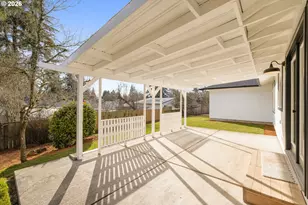 17950 NW Avalon Dr, Portland, OR 97229 - Photo 33