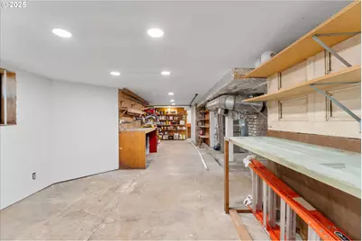 3635 S Corbett Ave, Portland, OR 97239 - Photo 25