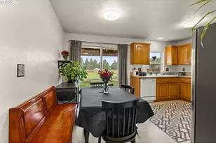 1880 Manihi Dr, Eugene, OR 97404 - Photo 7