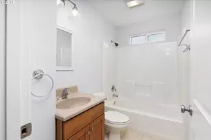 179 Rainbow Ridge Ave, Roseburg, OR 97471 - Photo 29