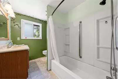 321 W Date St, Powers, OR 97466 - Photo 17