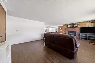 321 W Date St, Powers, OR 97466 - Photo 13