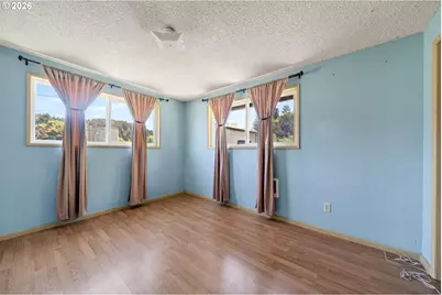 321 W Date St, Powers, OR 97466 - Photo 15