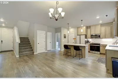 841 NW 28th St, Battle Ground, WA 98604 - Photo 9
