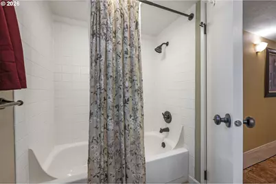 3008 SW Wilbard St, Portland, OR 97219 - Photo 33