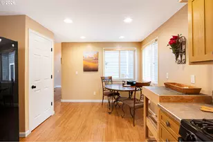 3008 SW Wilbard St, Portland, OR 97219 - Photo 15