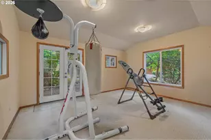 3008 SW Wilbard St, Portland, OR 97219 - Photo 41