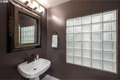 3008 SW Wilbard St, Portland, OR 97219 - Photo 23