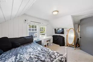 1890 Cottage St, Salem, OR 97301 - Photo 23