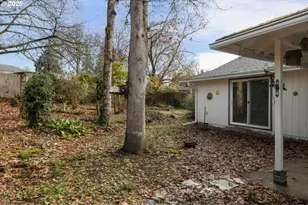 575 Collins Crest, Gladstone, OR 97027 - Photo 23