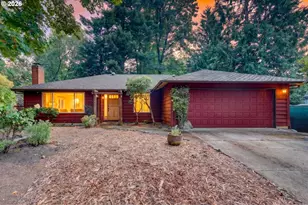 4992 SW Evelyn St, Portland, OR 97219 - Photo 1