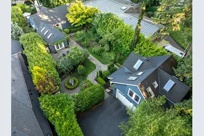 17332 Lake Haven Dr, Lake Oswego, OR 97035 - Photo 9