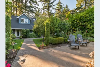 17332 Lake Haven Dr, Lake Oswego, OR 97035 - Photo 9