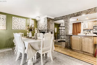 804 SE 176th Pl, Portland, OR 97233 - Photo 11