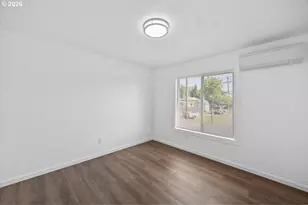 512 NW Cecil Ave, Roseburg, OR 97470 - Photo 15