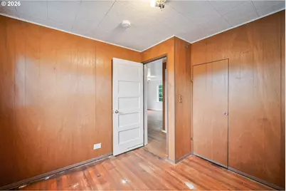 1158 10th Ave, Longview, WA 98632 - Photo 17