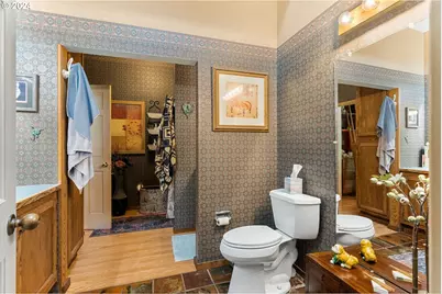 12251 SW East Creek Rd, Willamina, OR 97396 - Photo 9