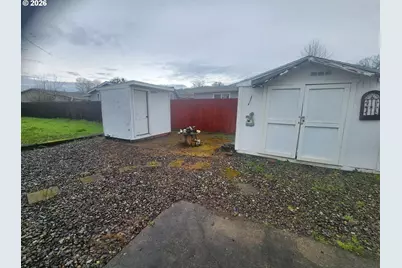 204 Trout Loop, Roseburg, OR 97471 - Photo 19