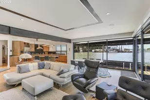 3939 N Marine Dr, Portland, OR 97217 - Photo 13