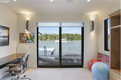 3939 N Marine Dr #12, Portland, OR 97217 - Photo 23