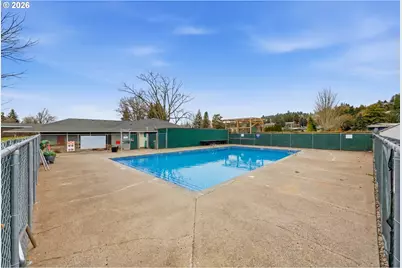 12088 SW King Arthur St #B, King City, OR 97224 - Photo 31