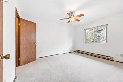 12088 SW King Arthur St #B, King City, OR 97224 - Photo 15
