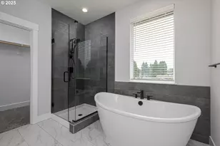 15204 S E Towers Ter, Milwaukie, OR 97267 - Photo 19