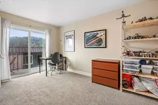 6919 N Leavitt Ave, Portland, OR 97203 - Photo 19