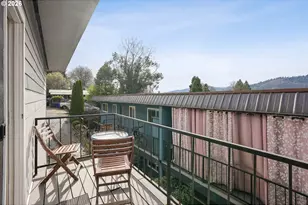 6919 N Leavitt Ave, Portland, OR 97203 - Photo 21