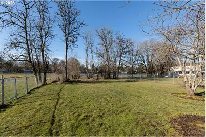 169 N Vernonia Rd, Saint Helens, OR 97051 - Photo 21