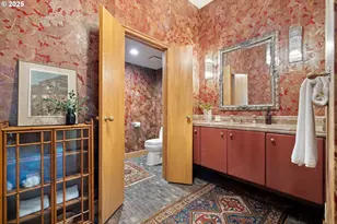 6126 S Riverpoint Ln, Portland, OR 97239 - Photo 41