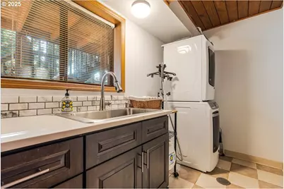 15120 SE Franklin St, Portland, OR 97236 - Photo 29