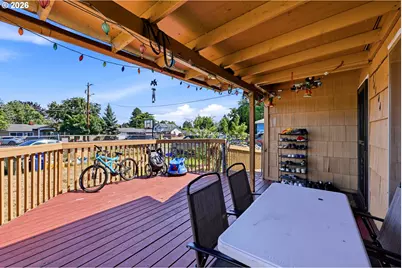 14144 SE Powell Blvd, Portland, OR 97236 - Photo 9