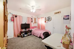 14144 SE Powell Blvd, Portland, OR 97236 - Photo 17