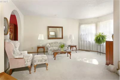 5400 SE Chase Rd, Gresham, OR 97080 - Photo 9