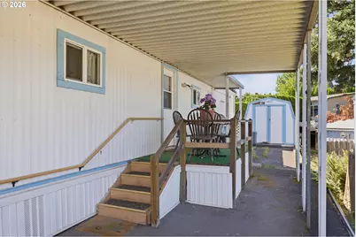 21100 NE Sandy Blvd #114, Fairview, OR 97024 - Photo 5