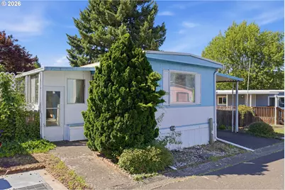 21100 NE Sandy Blvd #114, Fairview, OR 97024 - Photo 3